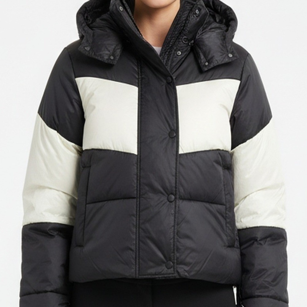 Spiritual Gangster NWT Aero Puffer Jacket Womens M Black Cream Colorblock Hooded
